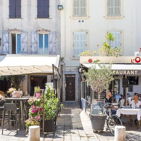 Appartement Authentique Situe En Plein Centre D'Antibes Kültér fotó